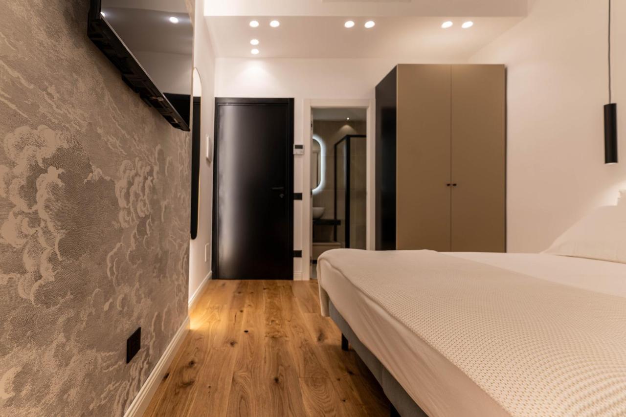 Scipioni Luxury Suite Рим Екстериор снимка